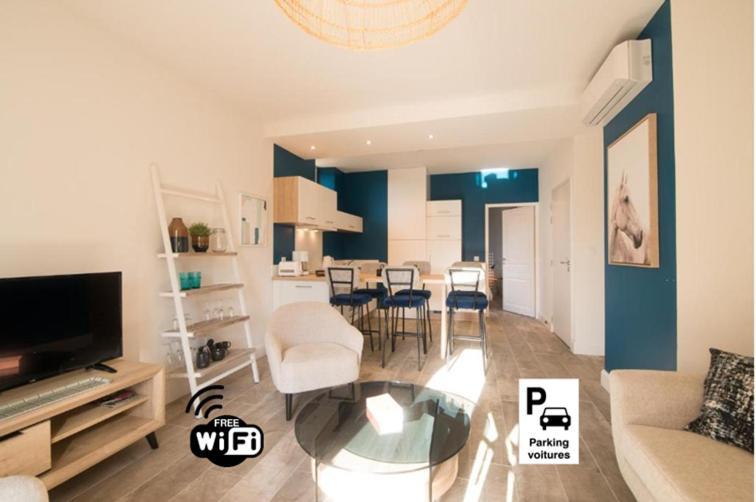 Apartmán La Belle Terrasse Avec Climatisation Et Parking Prive Sarlat-la-Canéda Exteriér fotografie